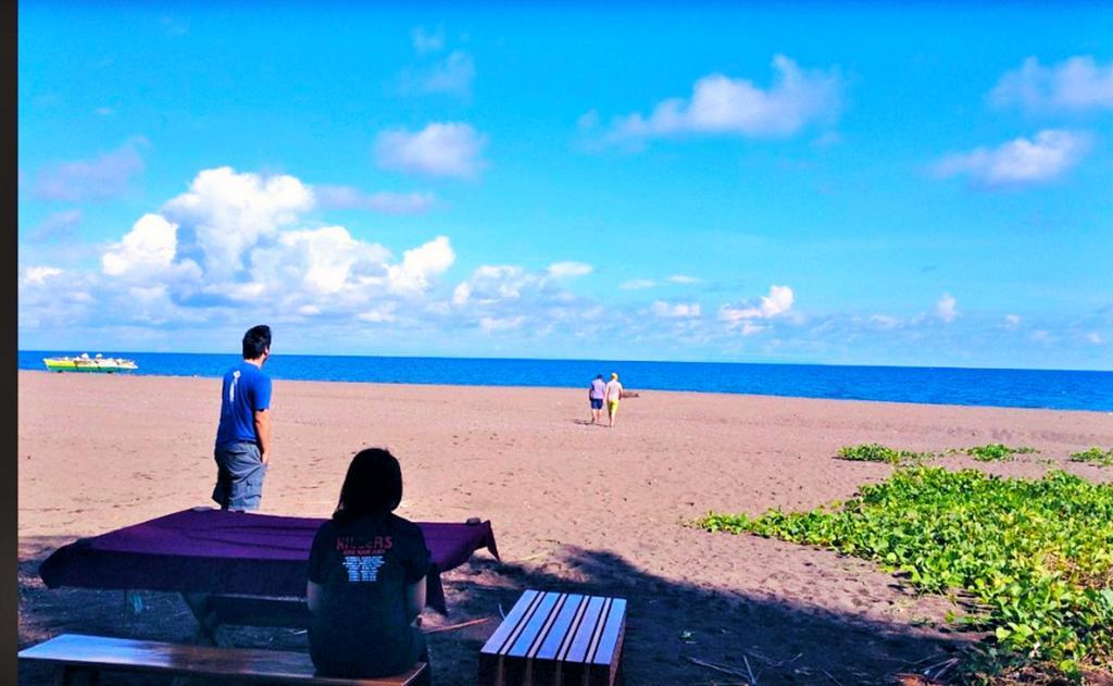 Somewhere Else Boutique Resort Mambajao Buitenkant foto