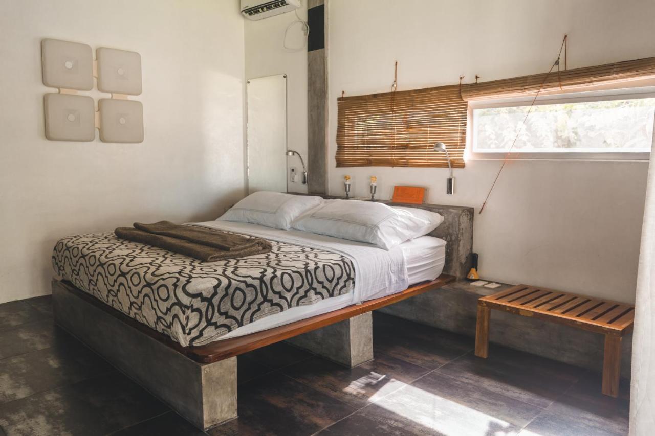Somewhere Else Boutique Resort Mambajao Buitenkant foto